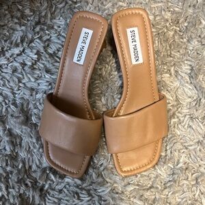 Steve Madden Women's Sandals in Light Brown